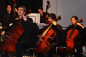 Chor des Goethe Gymnasiums Hamburg mit Chorsängern aus Chile