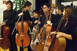 Chor des Goethe Gymnasiums Hamburg mit Chorsängern aus Chile