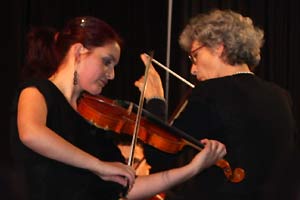 Chor des Goethe Gymnasiums Hamburg mit Chorsängern aus Chile