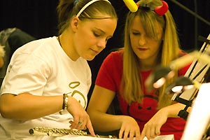 Chor und Orchester des Goethe-Gymnasiums unter Leitung von Astrid Demattia