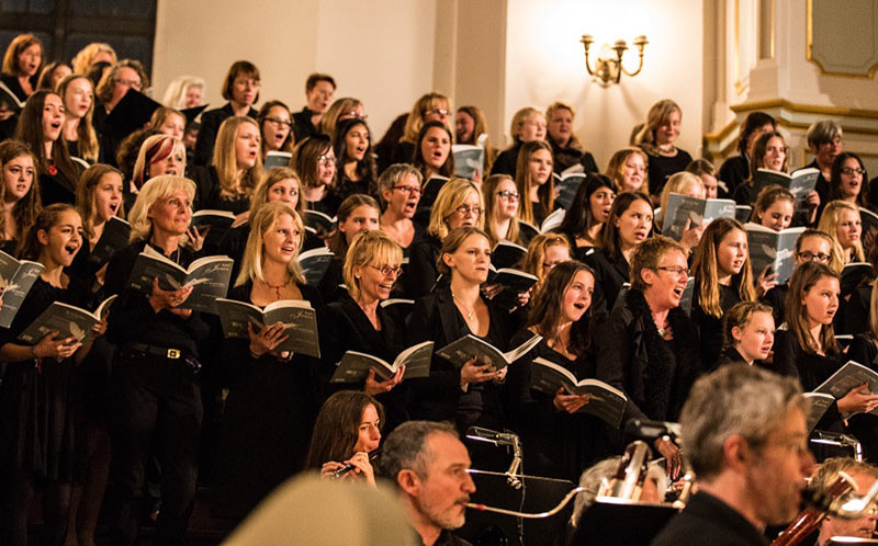 Musik Goethe - Karl Jenkins - The armed man - 2014