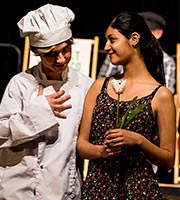 Chor und Orchester des Goethe-Gymnasiums unter Leitung von Astrid Demattia