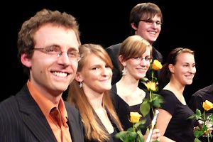 Chor und Orchester des Goethe-Gymnasiums unter Leitung von Astrid Demattia