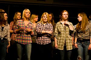 Chor und Orchester des Goethe-Gymnasiums unter Leitung von Astrid Demattia