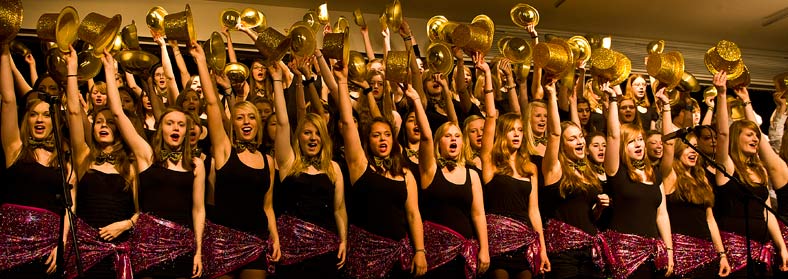 Chor und Orchester des Goethe-Gymnasiums unter Leitung von Astrid Demattia