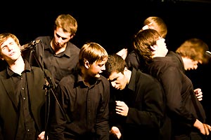 Chor und Orchester des Goethe-Gymnasiums unter Leitung von Astrid Demattia