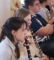 Chor und Orchester des Goethe-Gymnasiums unter Leitung von Astrid Demattia