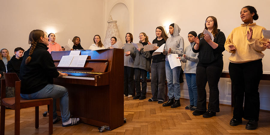 Musik Goethe - Orchester- und Chorreise 2024 in Schloss Noer